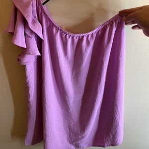 One shoulder boutique top